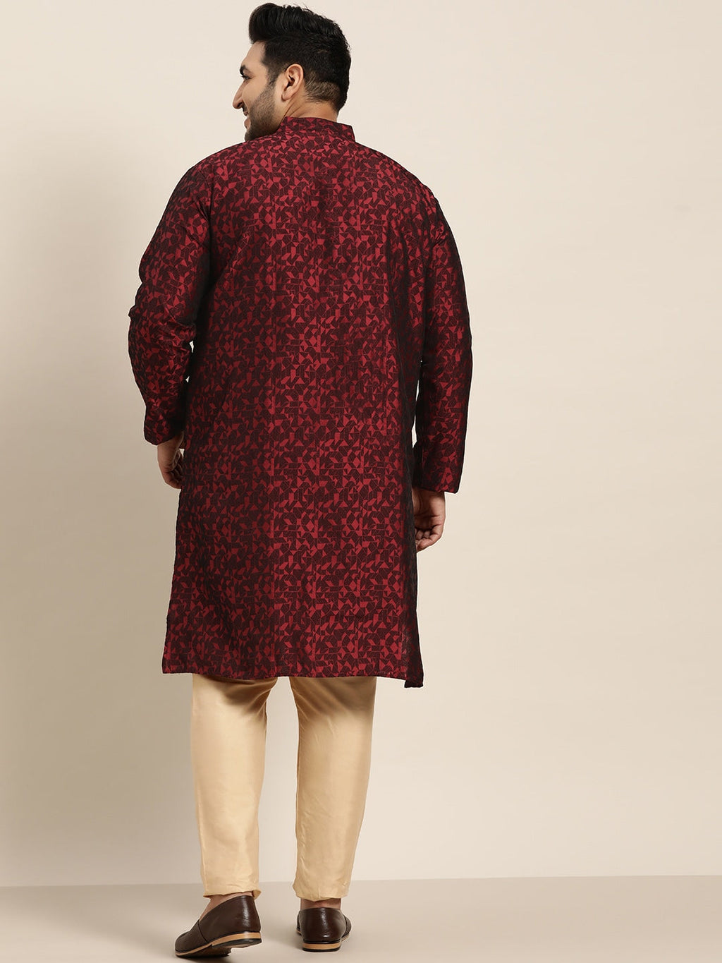 Sojanya Plus Men Plus Size Red & Black Woven Design Straight Kurta