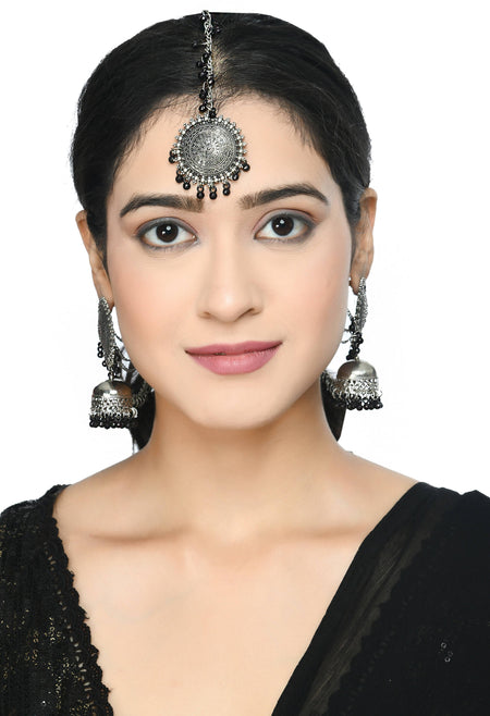Mominos Fashion Johar Kamal Bahubali Black Beads Earrings With Tikka