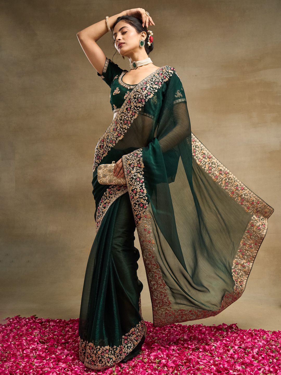 kasee Embroidered Solid Silk Blend Saree - Distacart