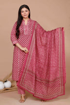 Miravan Women's Pink Straight Floral Printed Kurta & Palazzo With Dupatta Set