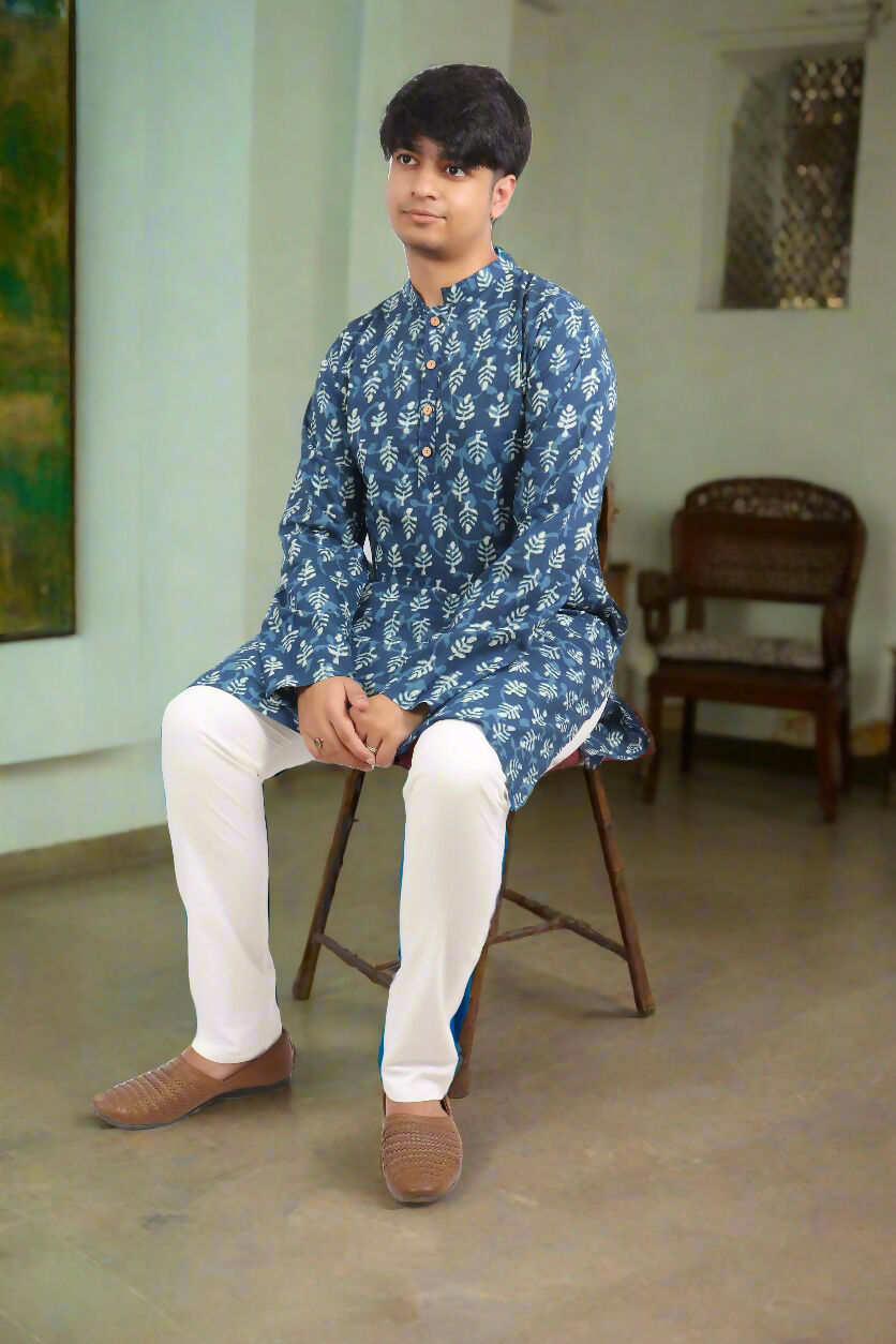 Souchii Men's Ethnic Printed Pure Cotton Kurta – Indigo Leaf Motif