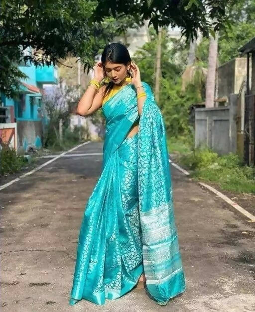 DEIANA'S Beautiful Designer Golden zari Soft Lichi Silk Saree - Sky
