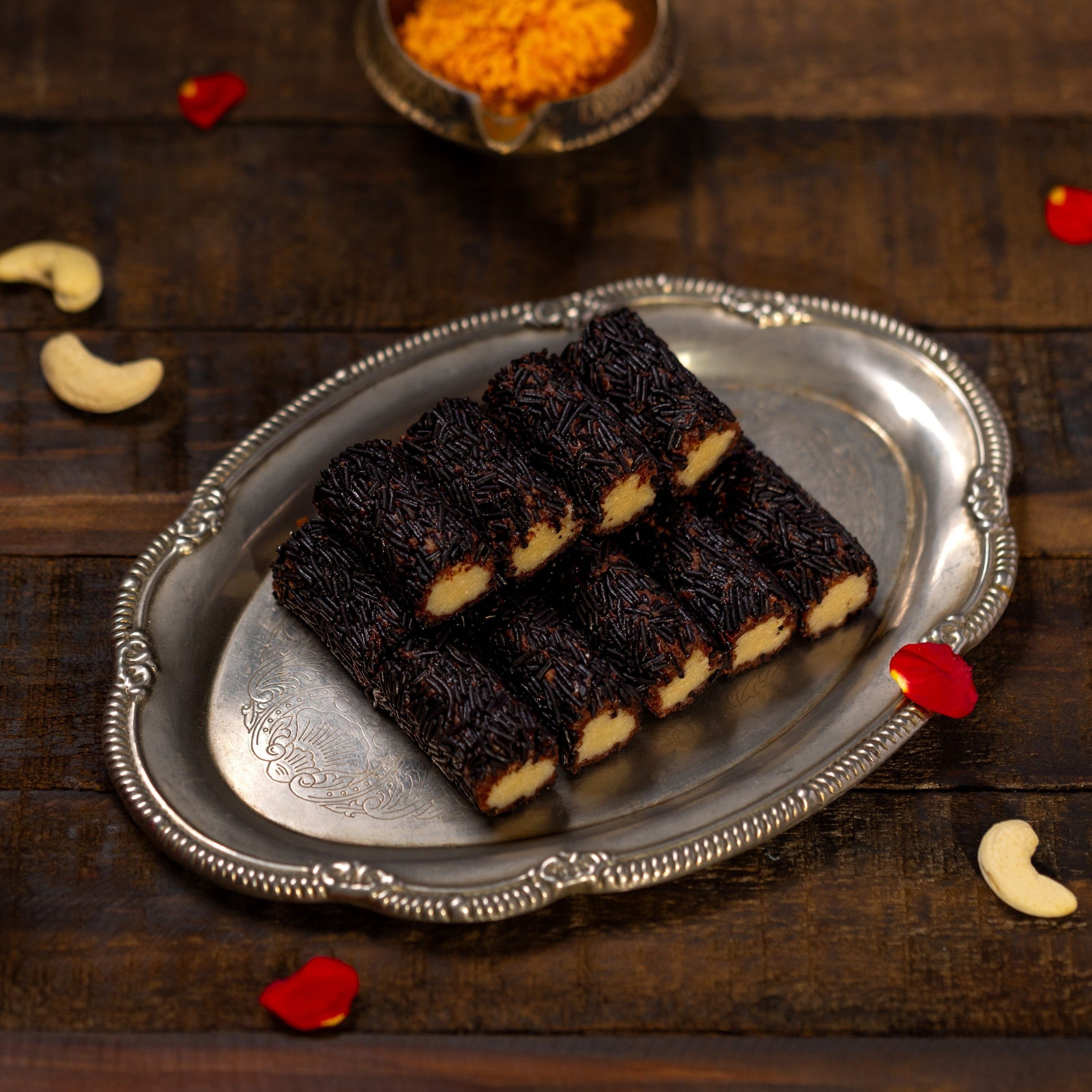 Almond House Kaju Flakes Roll - Distacart