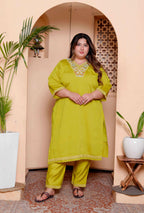 Miravan Womens Plus Size Muslin Yellow Kurta and Palazzo with Dupatta Set - Distacart