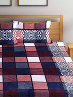 Stylespace by Isha Pink Geometric 300 TC Warm Velvet King Bedsheet & 2 Pillow Covers