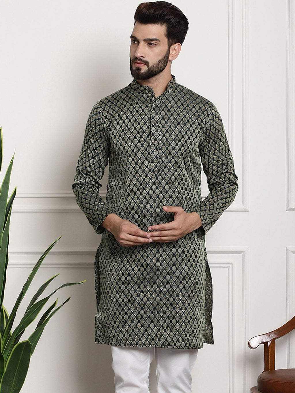 Sojanya Band Collar Ethnic Motifs Woven Design Kurta