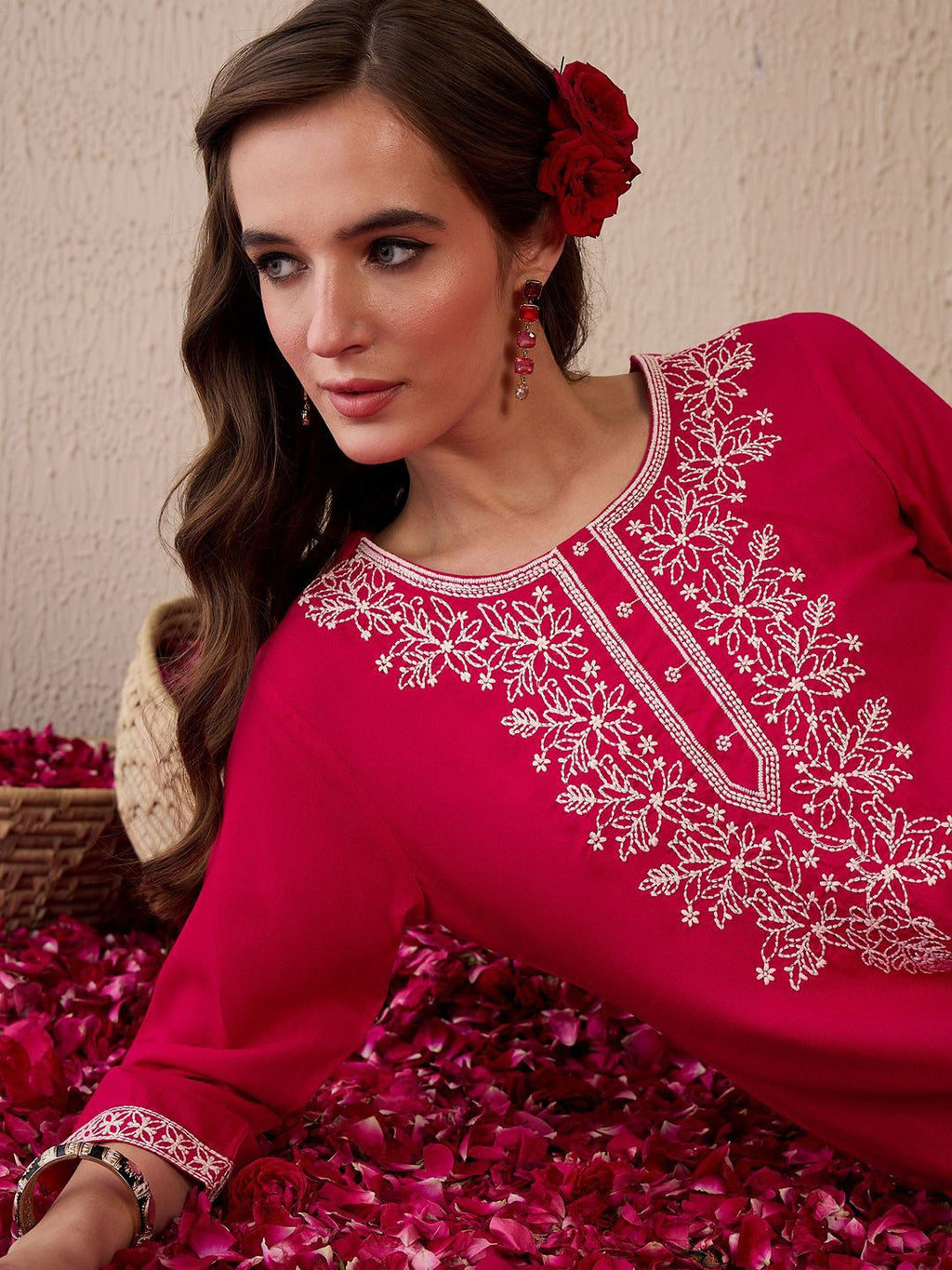 Indo Era Women Floral Embroidered Thread Work Kurta - Distacart