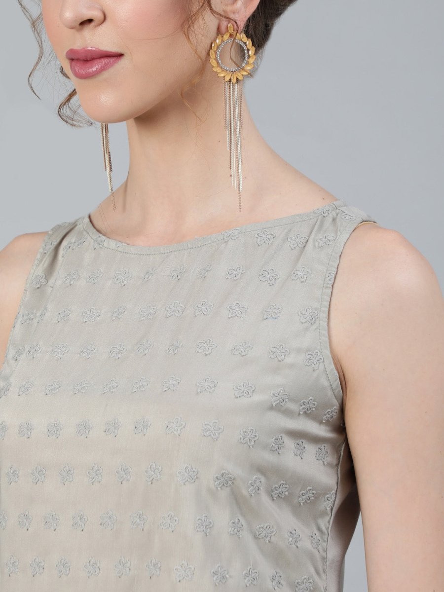 Aks Floral Embroidered Thread Work Sleeveless Kurta With Palazzos