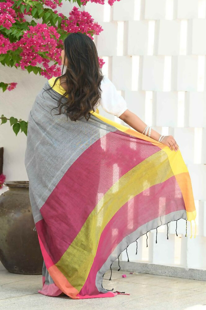 Beatitude Grey Cotton Handloom Saree