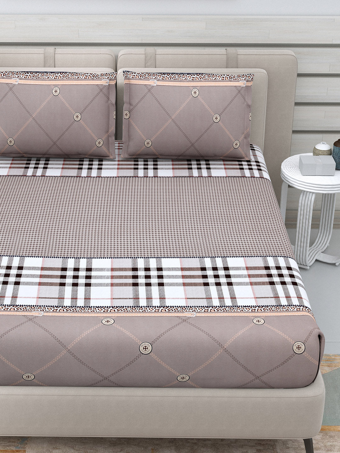 DREAM WEAVERZ Beige Checked 220 TC Glazed Cotton Bedsheet with Pillow Covers