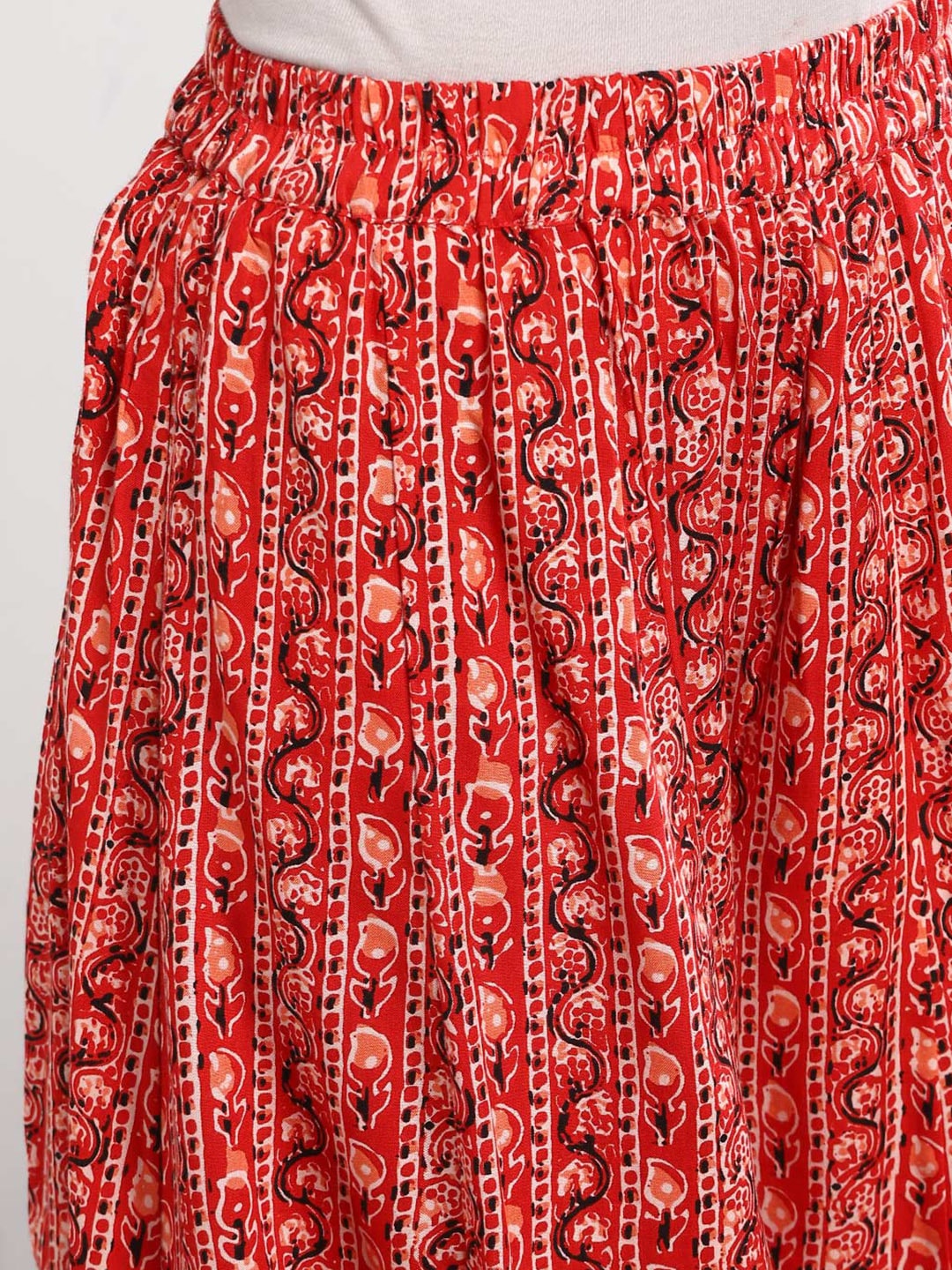 Sangria Women Red Printed Kurta with Palazzos