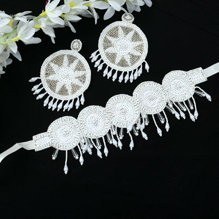 Mominos Fashion Johar Kamal Handicraft Off White/Golden Pearls Necklace with Earrings For Women