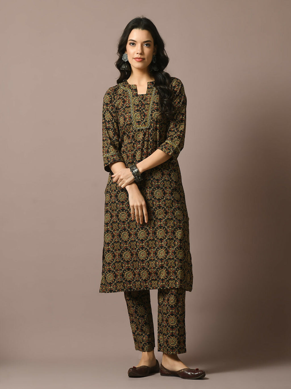 Myshka Women's Multi Printed Cotton Straight Party Kurta Set