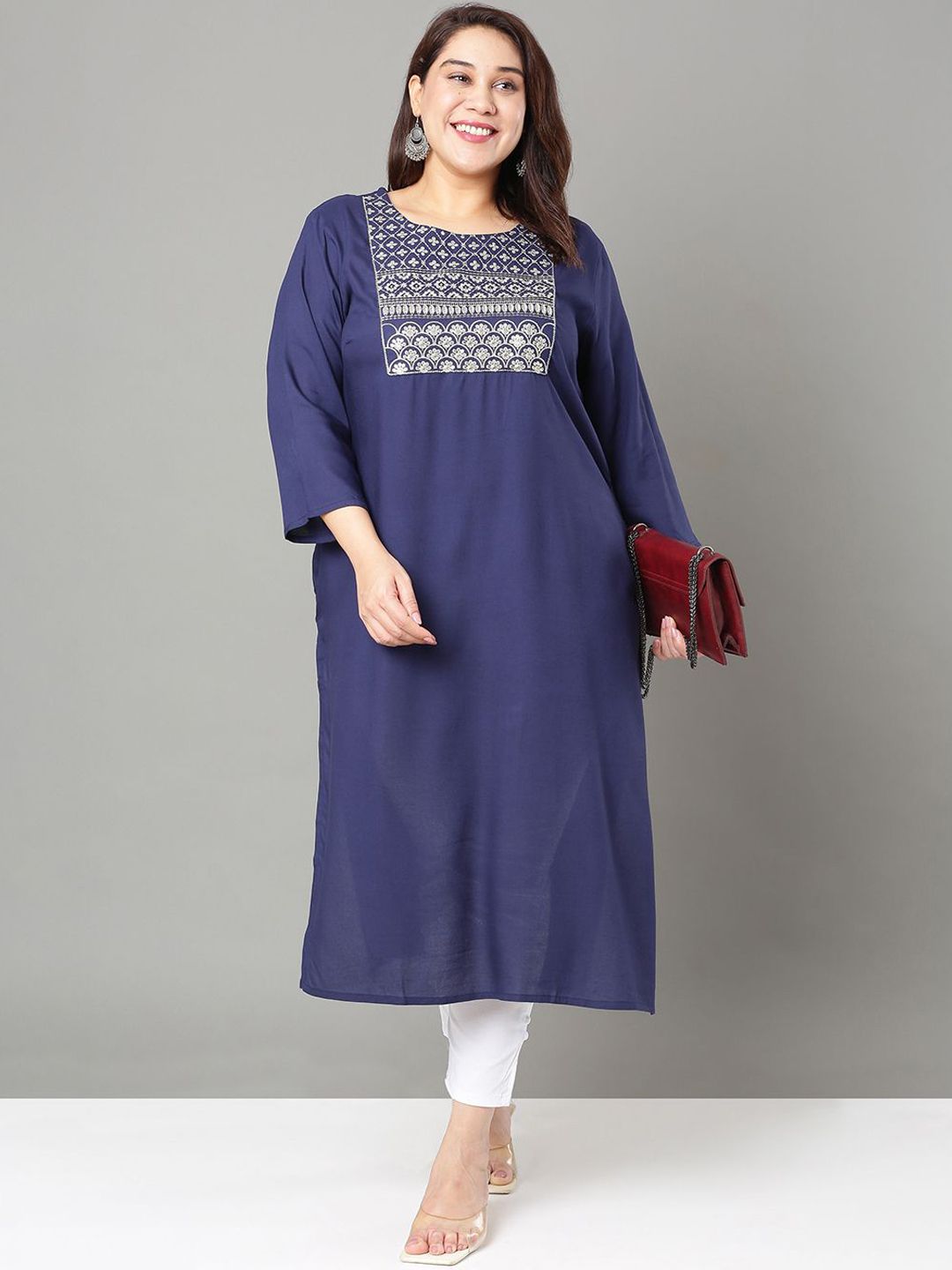 Sztori Floral Embroidered Yoke Design Thread Work Straight Kurta