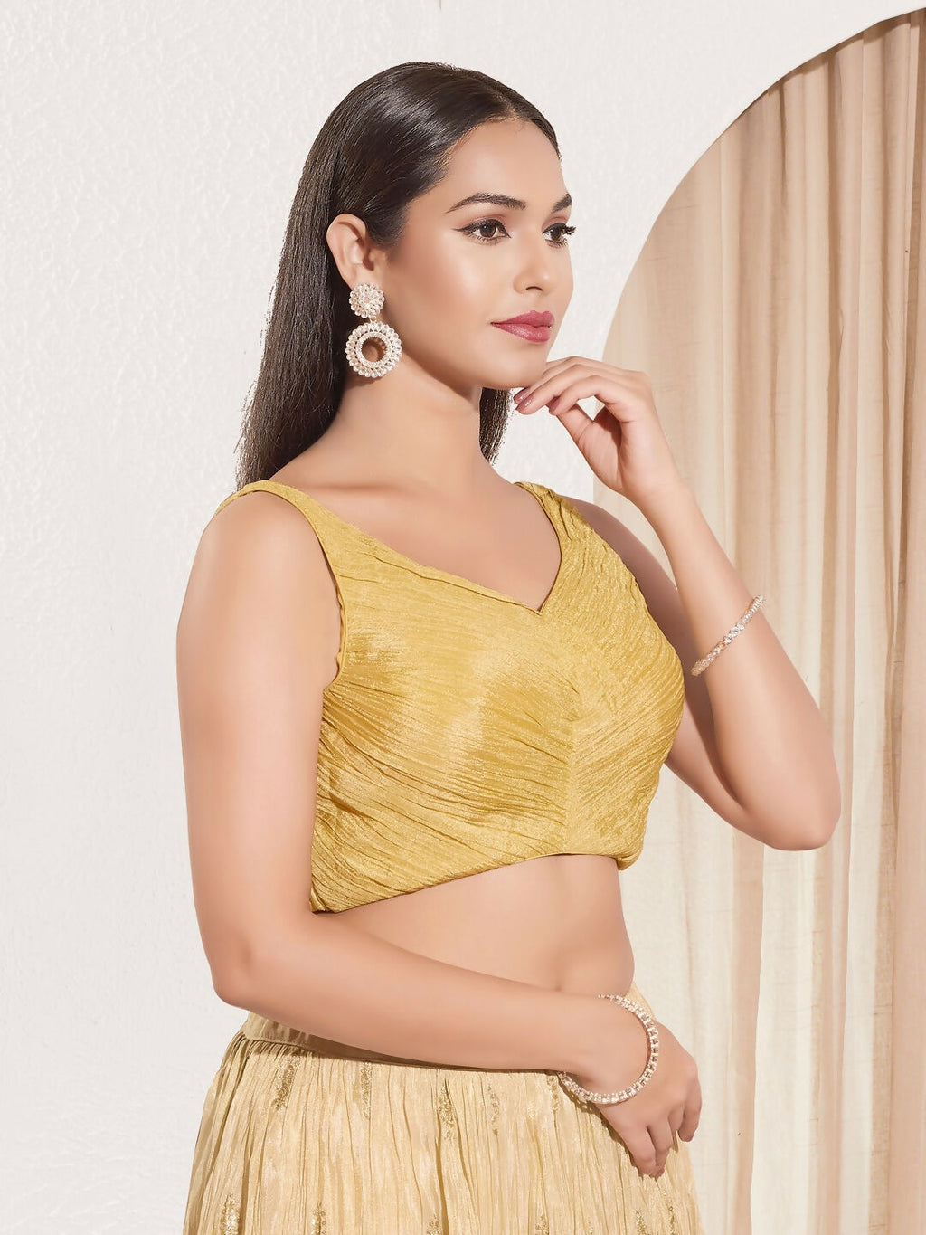 Joban Fashion Gold Tissue Padded Blouse With Sweetheart Neck Sleeveless - Distacart