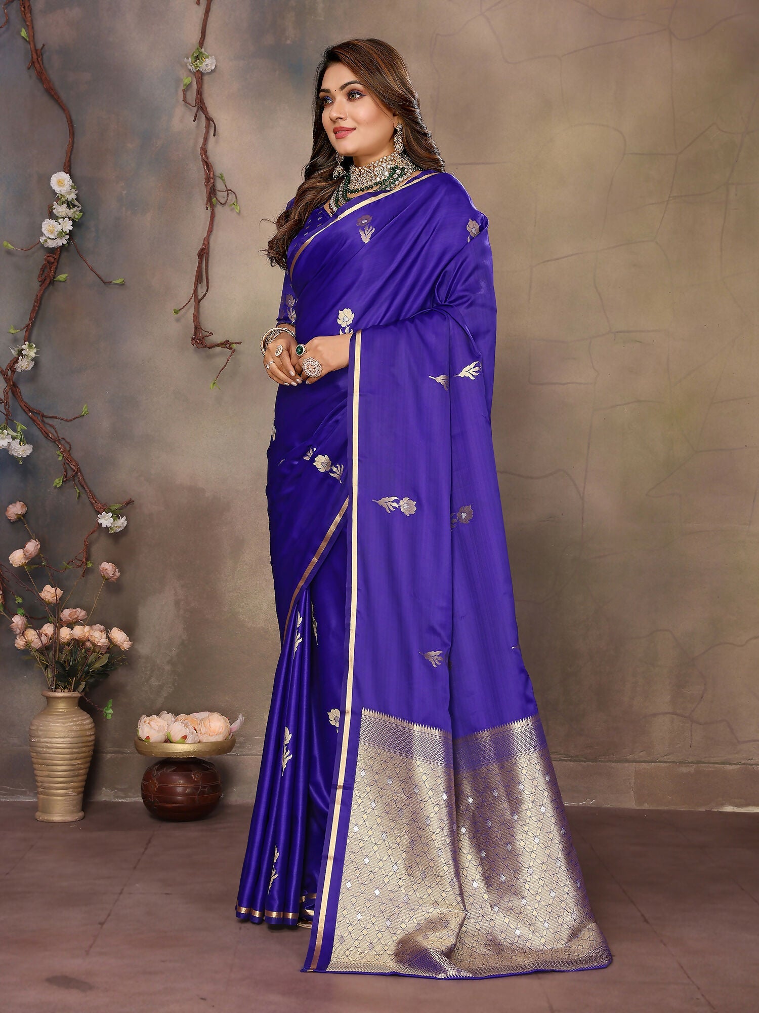 Joban Fashion Indigo Blue Floral & Botanical Motifs Satin Silk Banarasi Silk Saree - Distacart