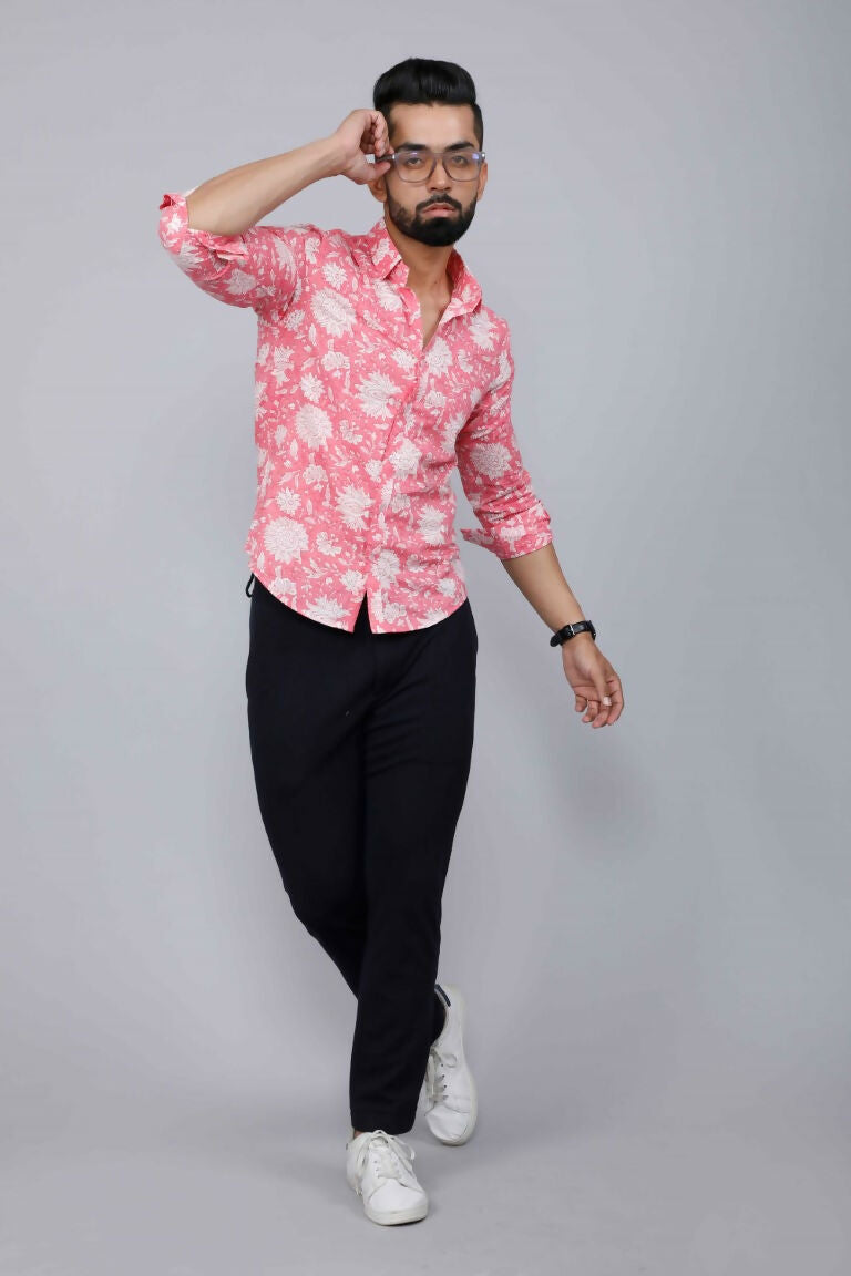 Miravan Men's Pink Floral Print Comfort Cotton Casual Shirt