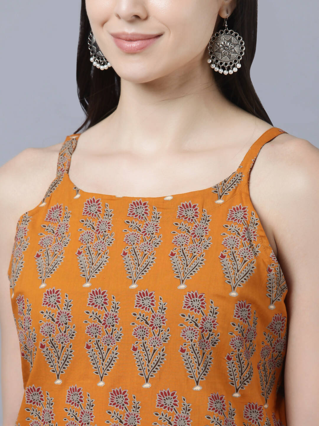 Myshka Stylish Mustard Sleeveless Women's Kurta - Distacart