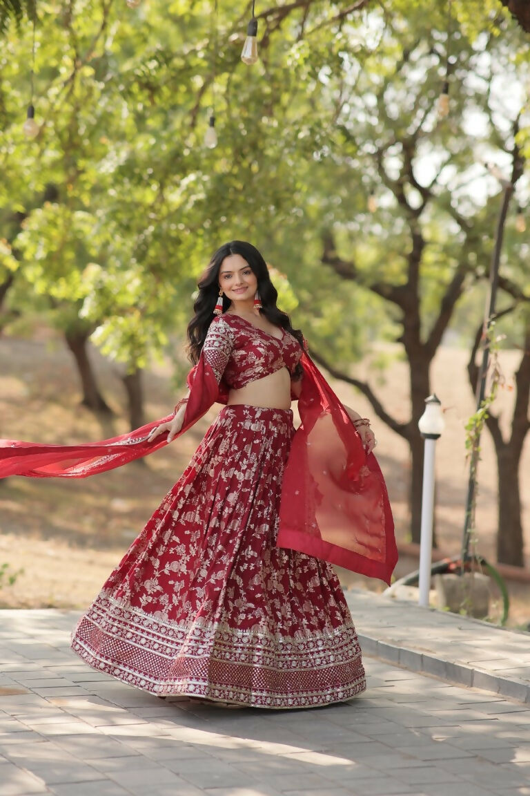 Vastranavya Designer Dyeable Pure Viscose Jacquard Fabric Lehenga Choli & Dupatta Set - Maroon