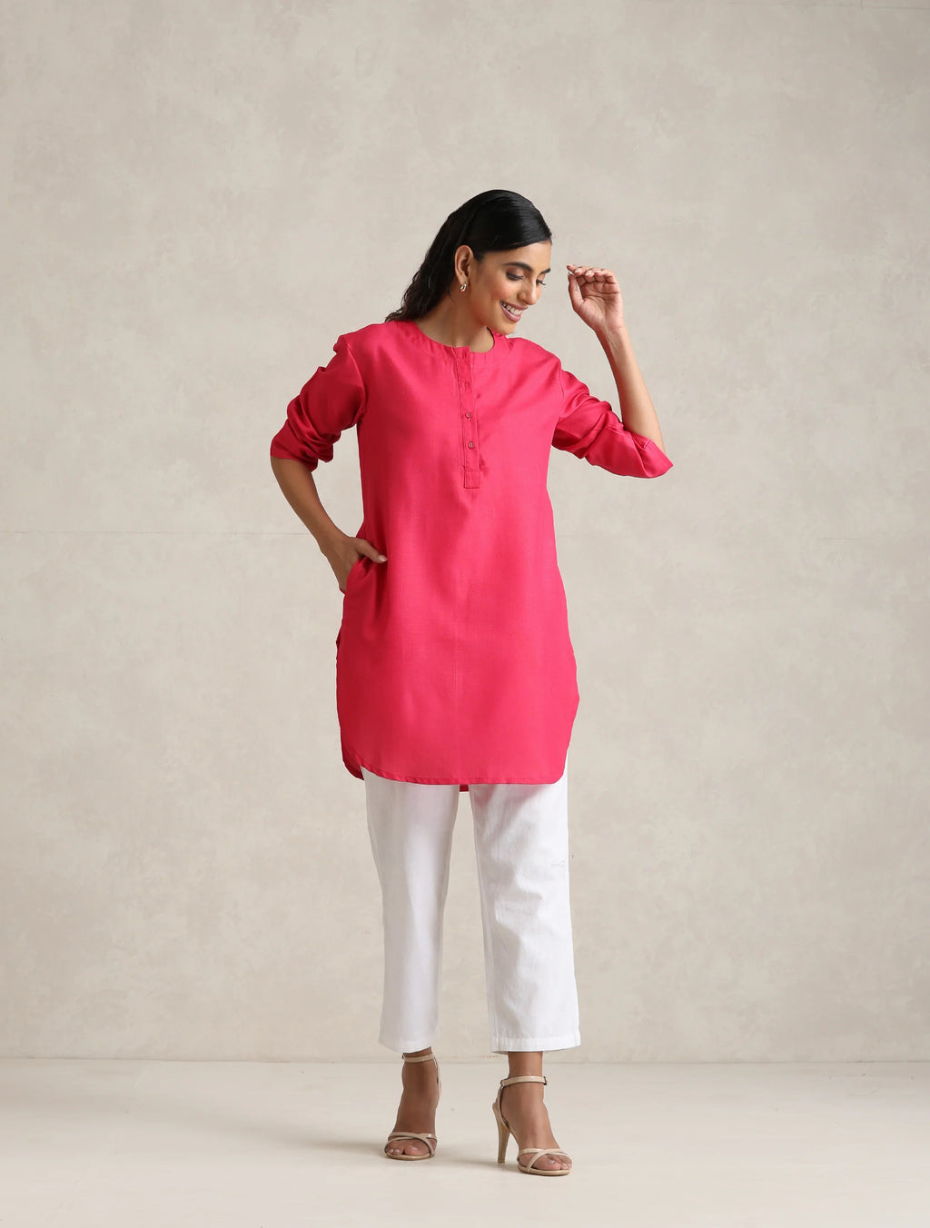 trueBrowns Fuchsia Cotton Blend Short Kurta - Distacart