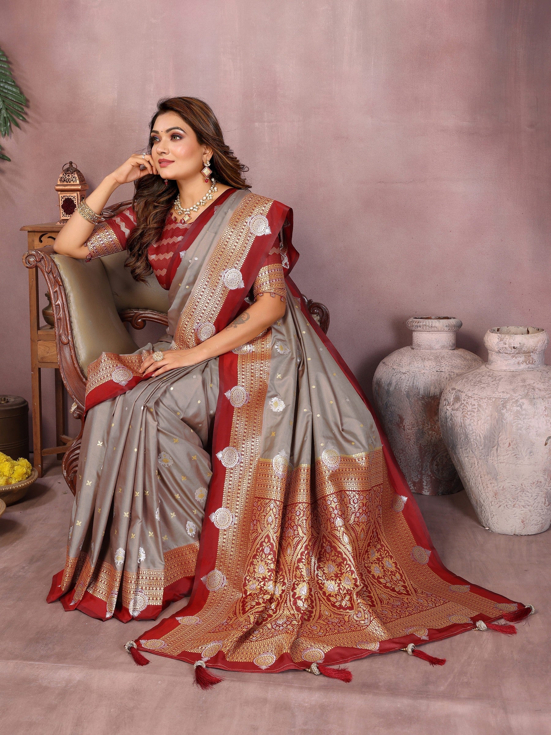 Anaita Grey Handloom Kalamkari Silk Saree With Zari Woven Work - Distacart