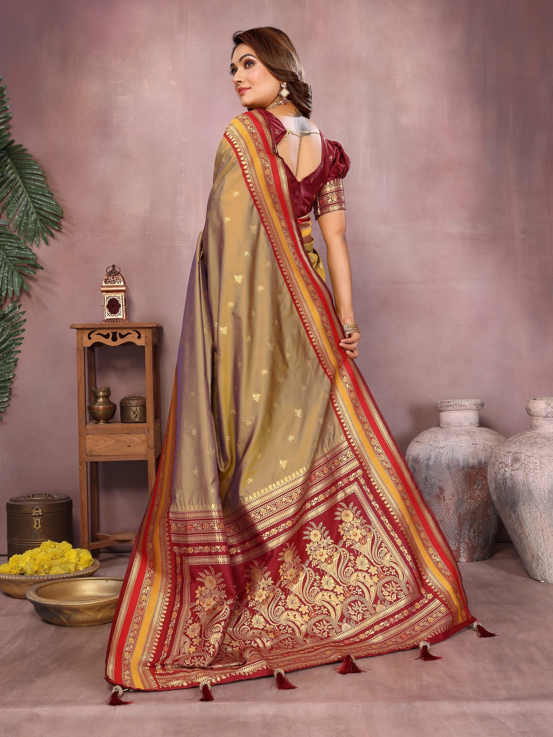 Anaita Gold Handloom Kalamkari Silk Saree With Zari Woven Work - Distacart