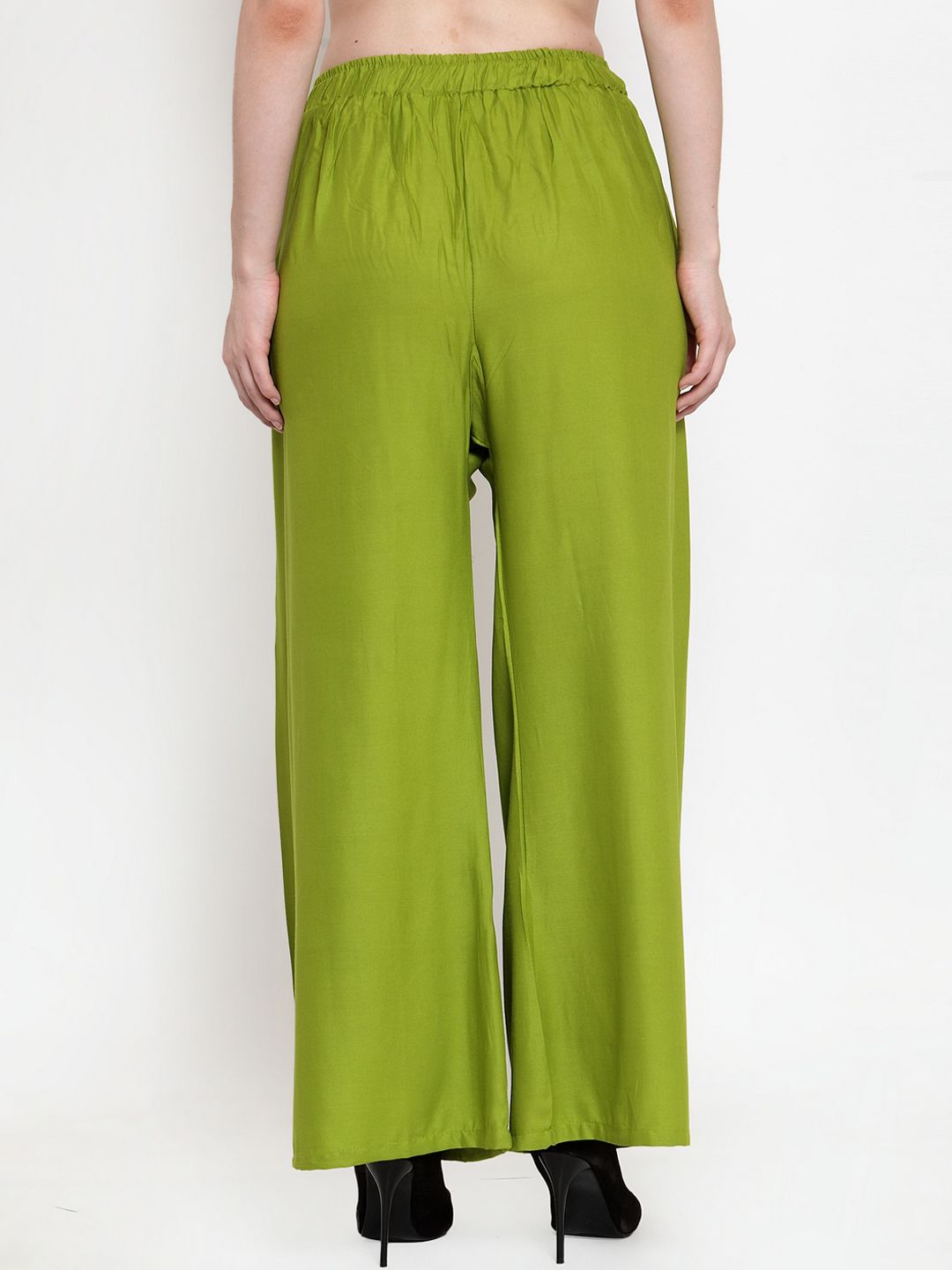 TAG 7 Women Green Solid Wide Leg Palazzos