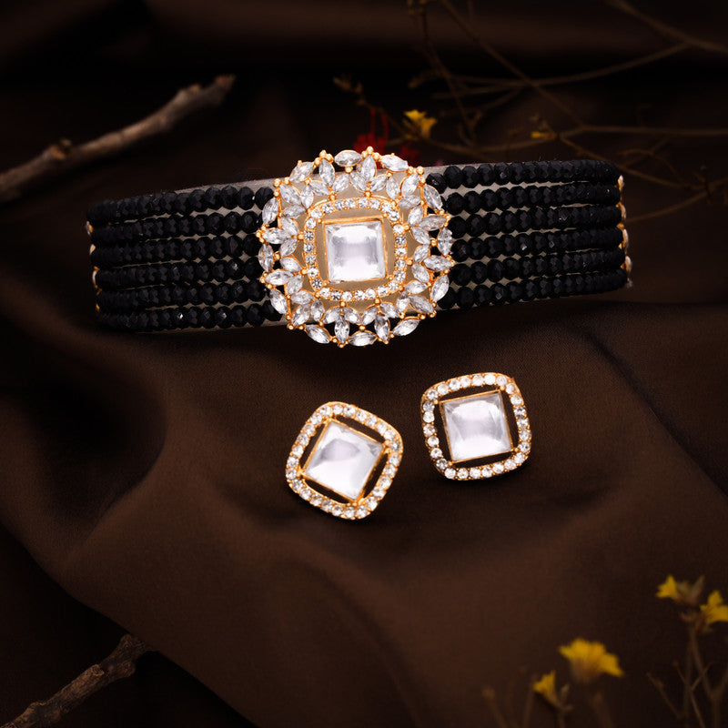Tehzeeb Creations Brass Gold-Polished Gold, Black, White Jewel Set  