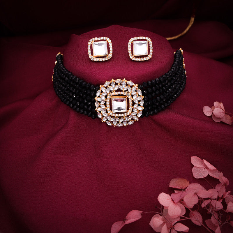 Tehzeeb Creations Brass Gold-Polished Gold, Black, White Jewel Set  