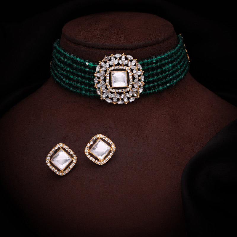Tehzeeb Creations Brass Gold-Polished Gold, Green, White Jewel Set  