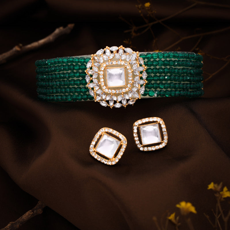 Tehzeeb Creations Brass Gold-Polished Gold, Green, White Jewel Set  