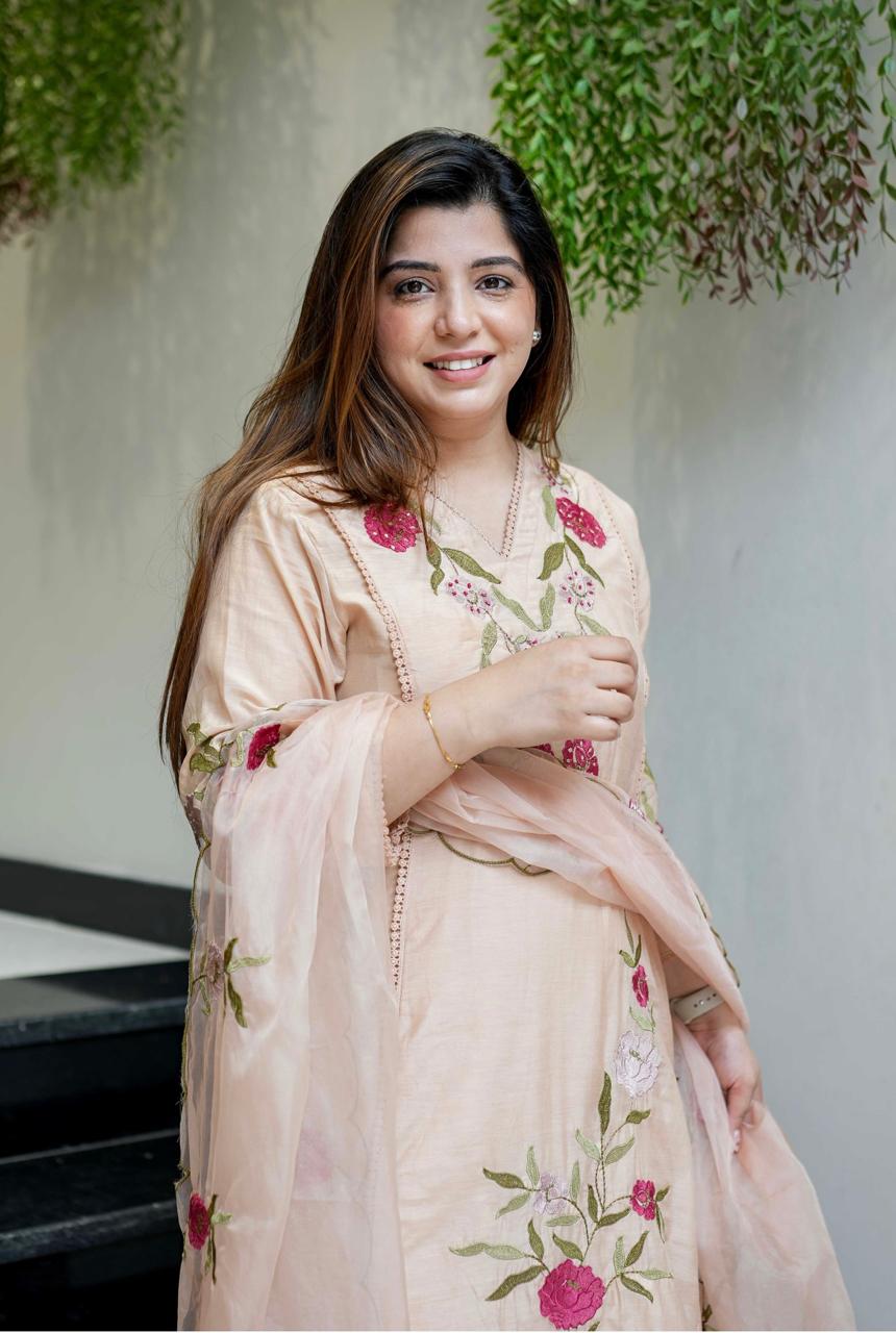 Vegaa Fashion Light Peach Chanderi Silk Embroidered Salwar Suit - Distacart