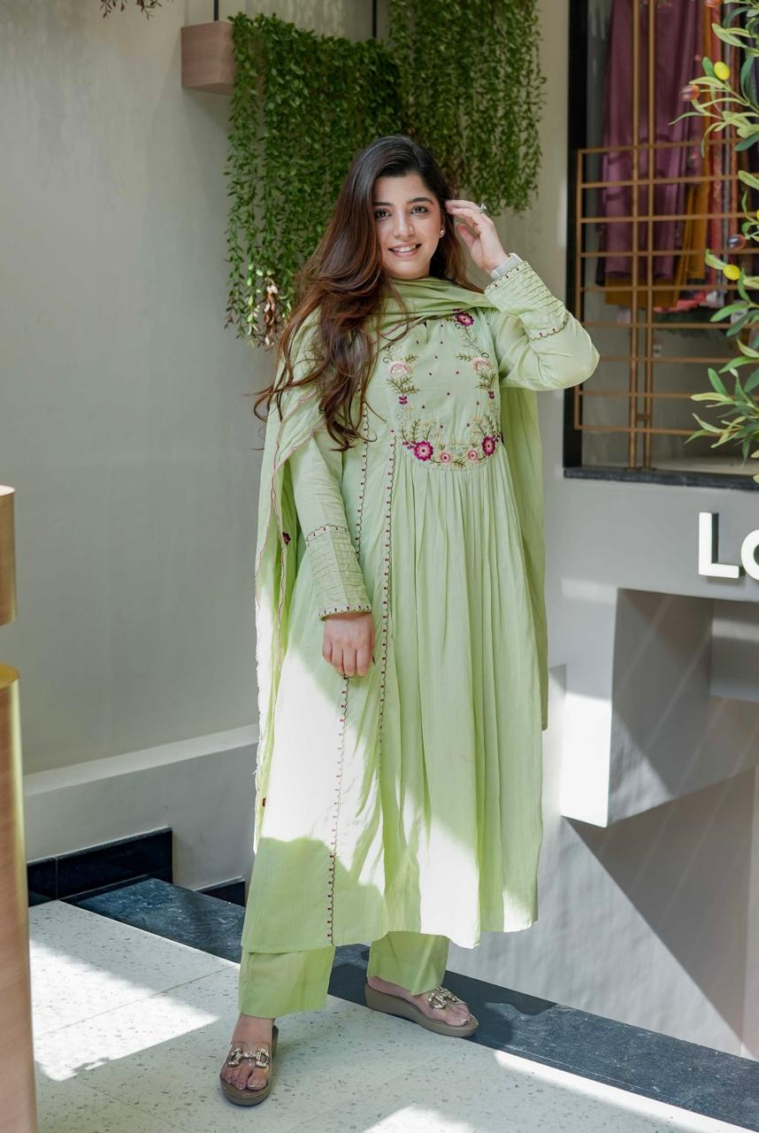 Vegaa Fashion Light Green Chanderi Silk Embroidered Salwar Suit - Distacart