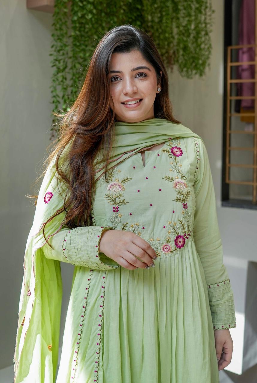 Vegaa Fashion Light Green Chanderi Silk Embroidered Salwar Suit - Distacart