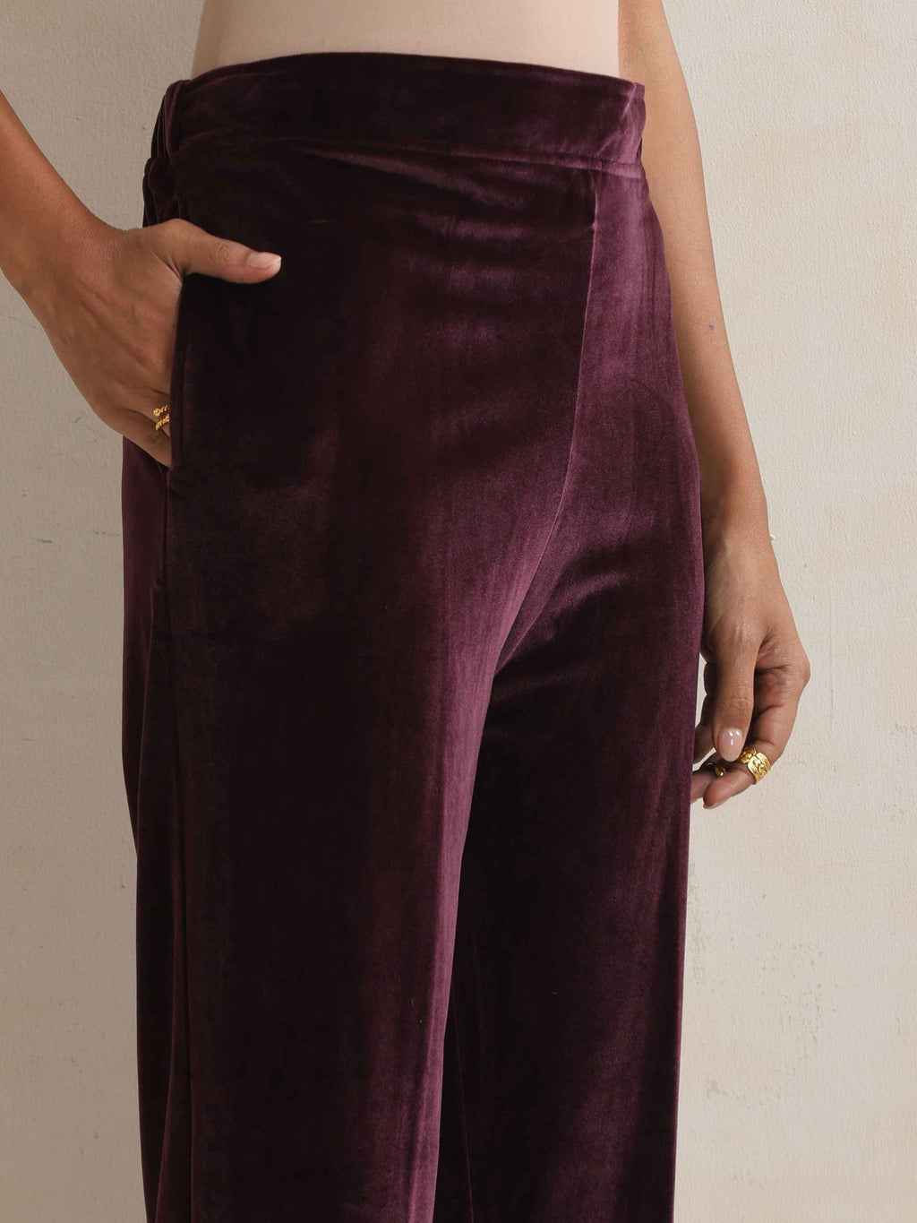 trueBrowns Purple Velvet Embroidered Kurta Pant Dupatta Set - Distacart