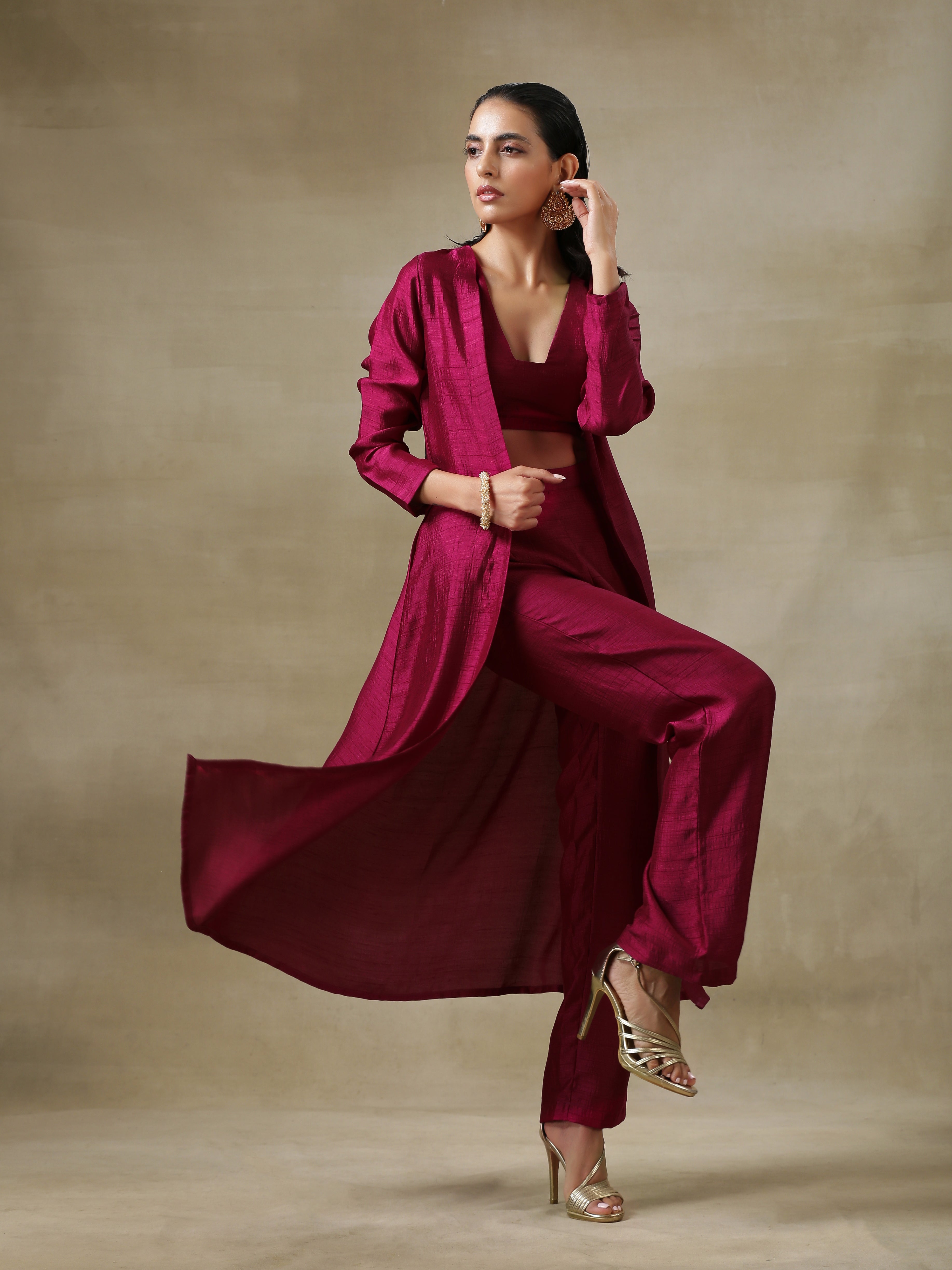 trueBrowns Purple Textured Silk Overlay Jacket Blouse Pant Set | Relove - Distacart