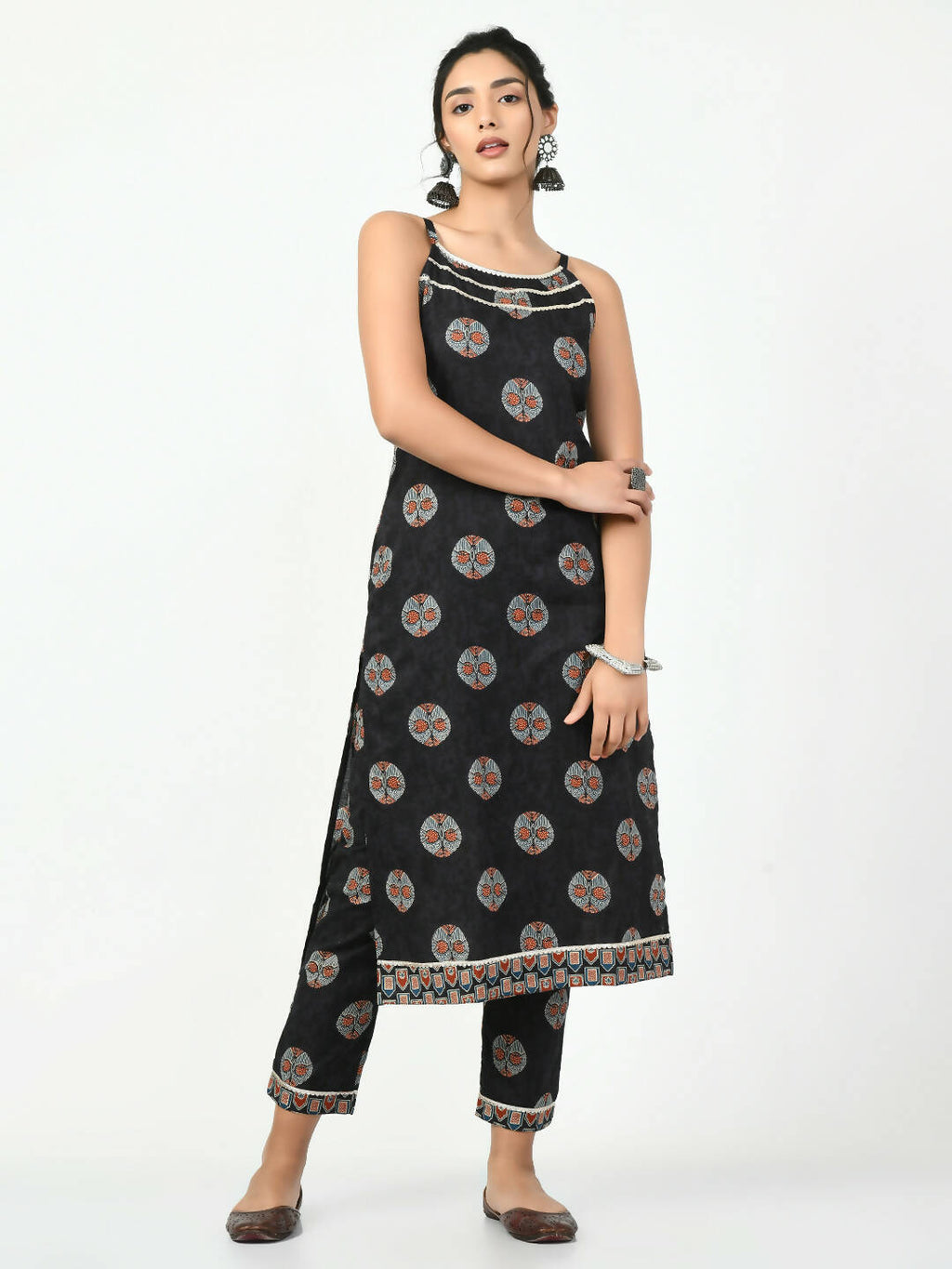 Myshka Women's Black Printed Kurta With Trouser