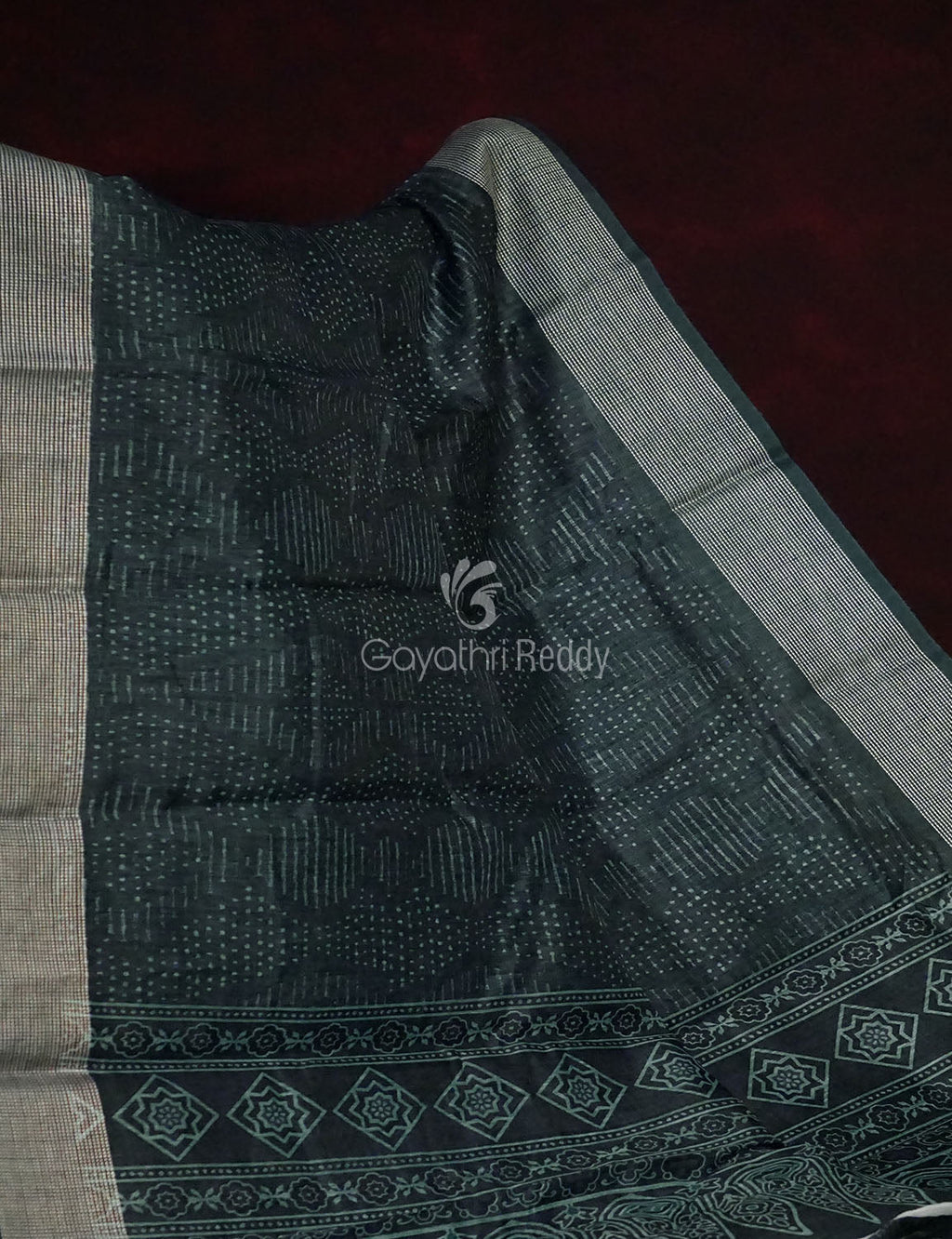 Bottle Green Self Printed Semi Chanderi Saree By Gayathri Reddy Designer Studio - Distacart