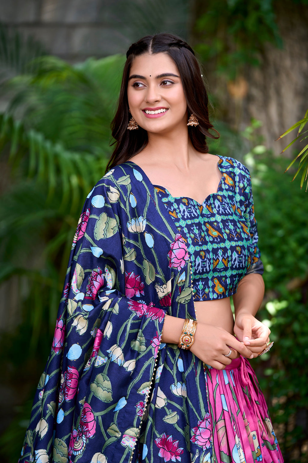 Lorenvalley Pink Tussar Silk Pichwai With Patola Print And Zari Weaving Border Lehenga Choli with Dupatta