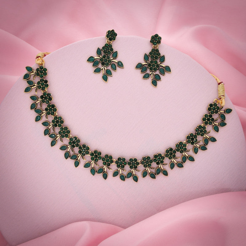Tehzeeb Creations Brass Gold-Polished Gold, Green Jewel Set