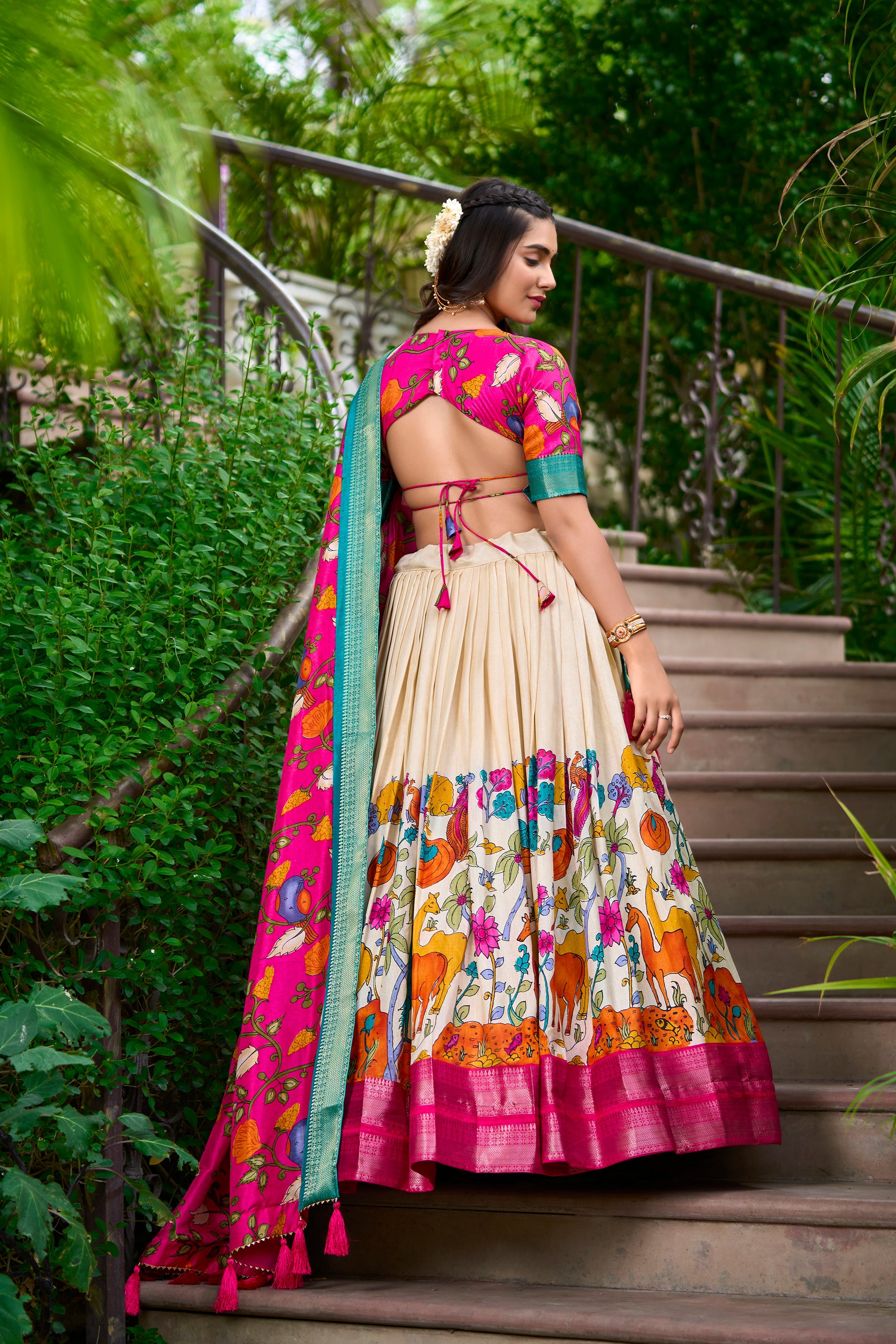 Lorenvalley Cream Dola Silk Kalamkari Print With Zari Weaving Border Lehenga Choli