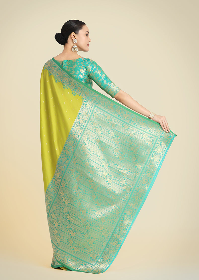 Monjolika Fashion Banarasi Silk Parrot Green Color Weaving Designer Saree