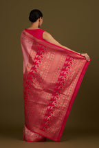 Monjolika Fashion Light Pink Banarasi Silk Blend SareeIn Classic Paisley & Rich Zari Pallu Comes With Unstitched Blouse