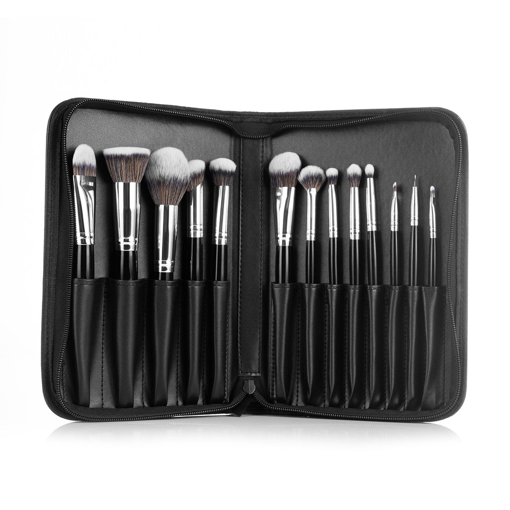 PAC Studio Synthetic Series - Cruelty Free Soft Synthetic Fibres, Brush Organizer, Seamless Application