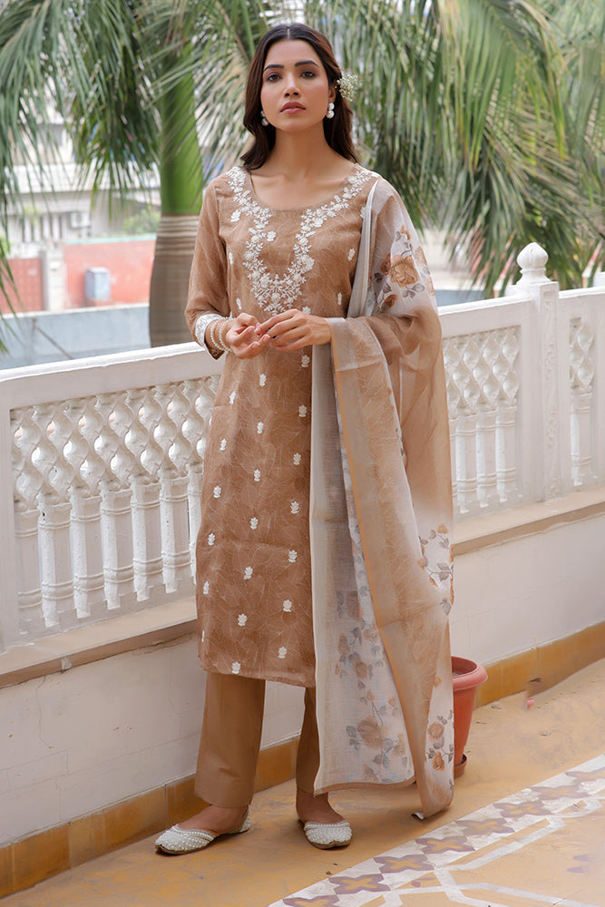 Vaasva Women Brown Linen Kurta Embroidered Kurta Set With Solid Pants & Dupatta