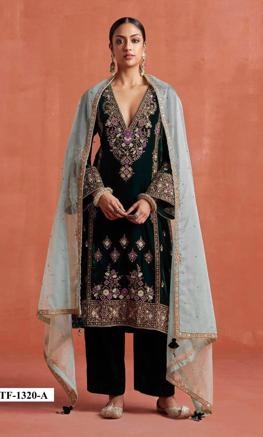 Anaita Black Heavy Velvet Suit With Embroidery Work - Distacart