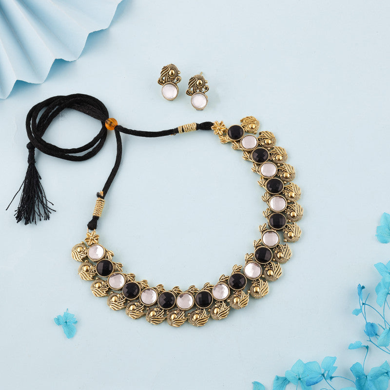 Tehzeeb Creations Black And White Colour Gold-Polished Stone Jewellery Choker Necklace Set With Matching Pair of Stud Earrings
