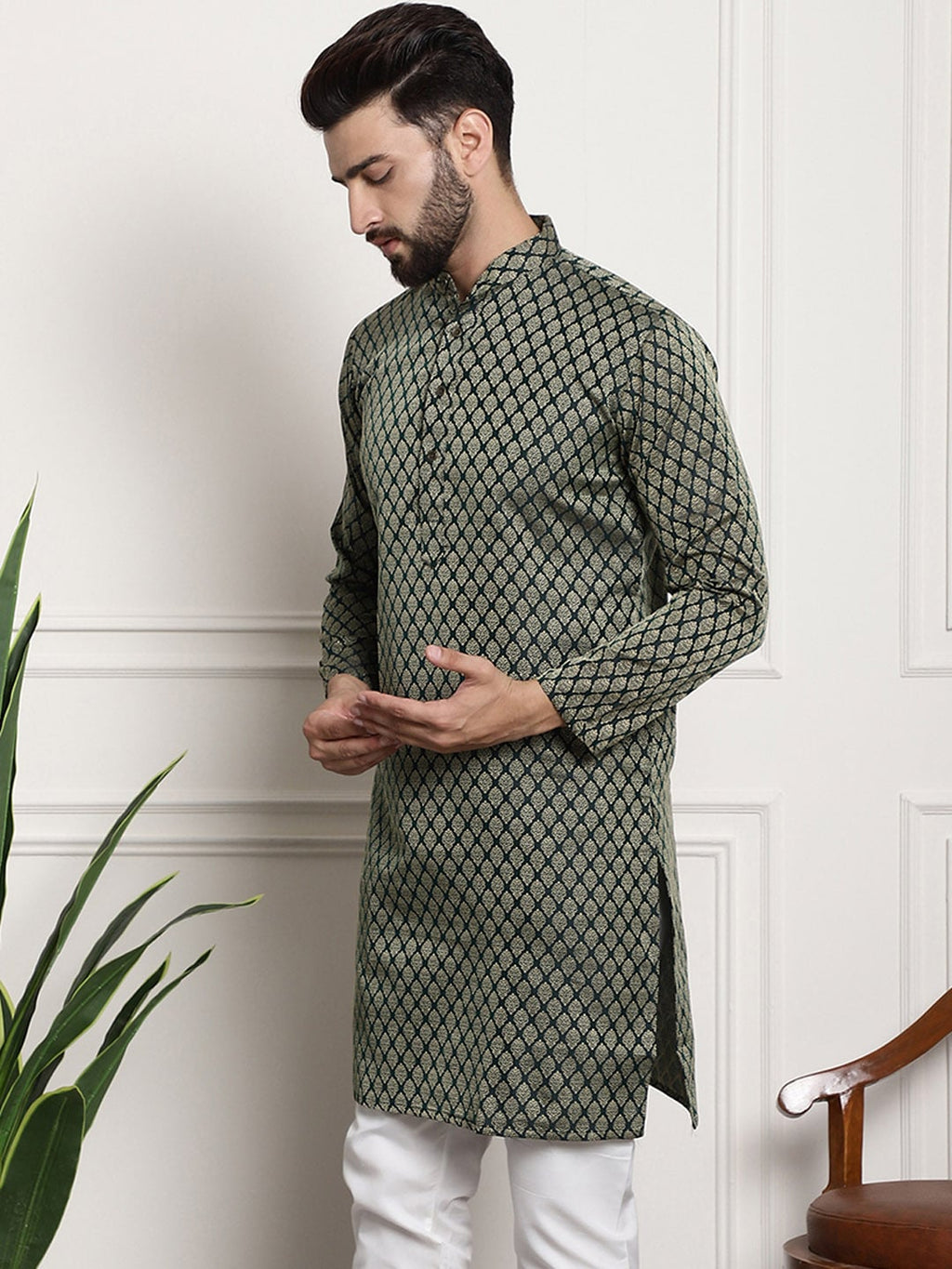 Sojanya Band Collar Ethnic Motifs Woven Design Kurta