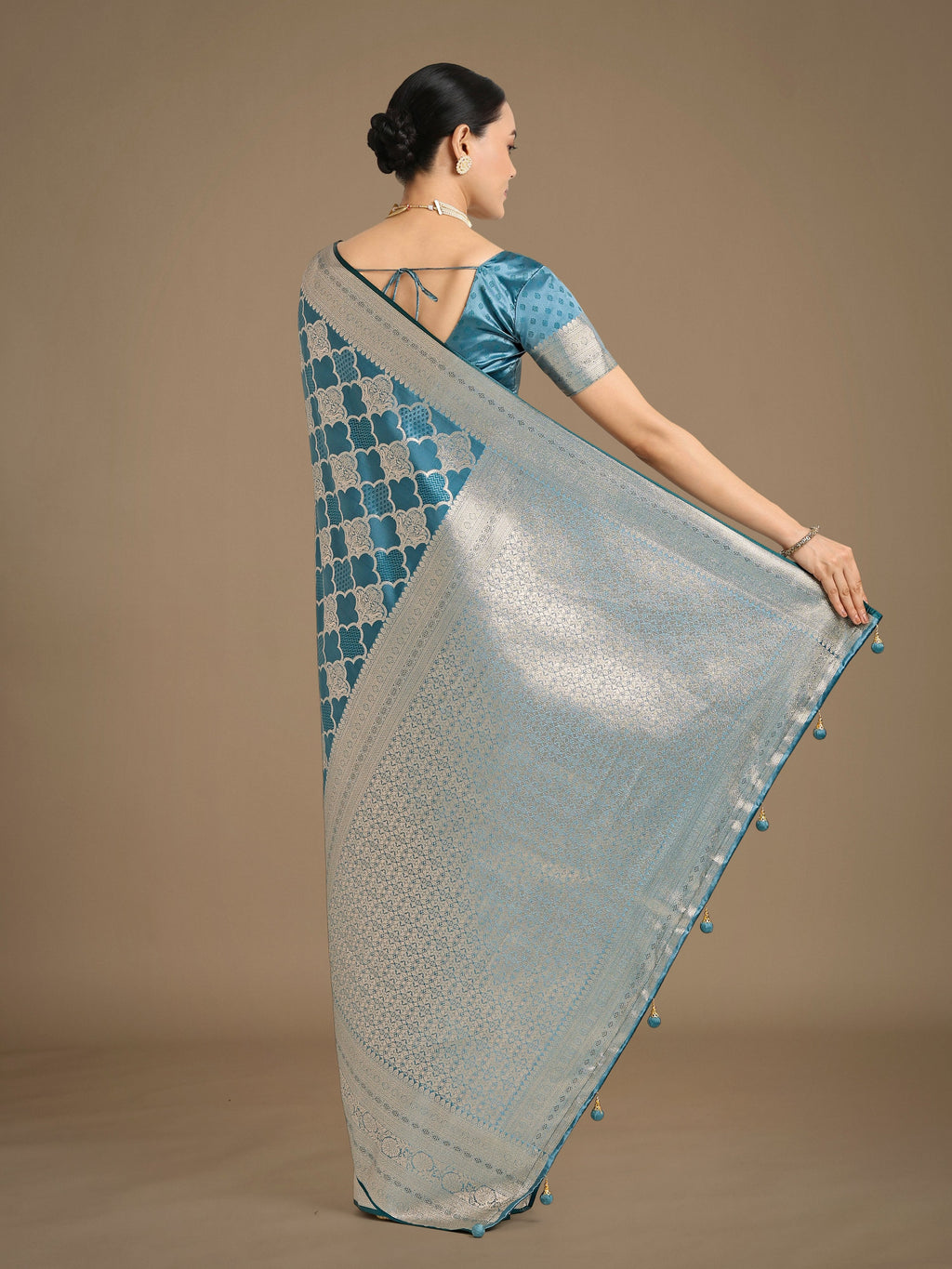 Monjolika Fashion Cyan blue Banarasi Satin Silk Saree with Rich Zari Woven Pallu & Blouse Piece - Distacart