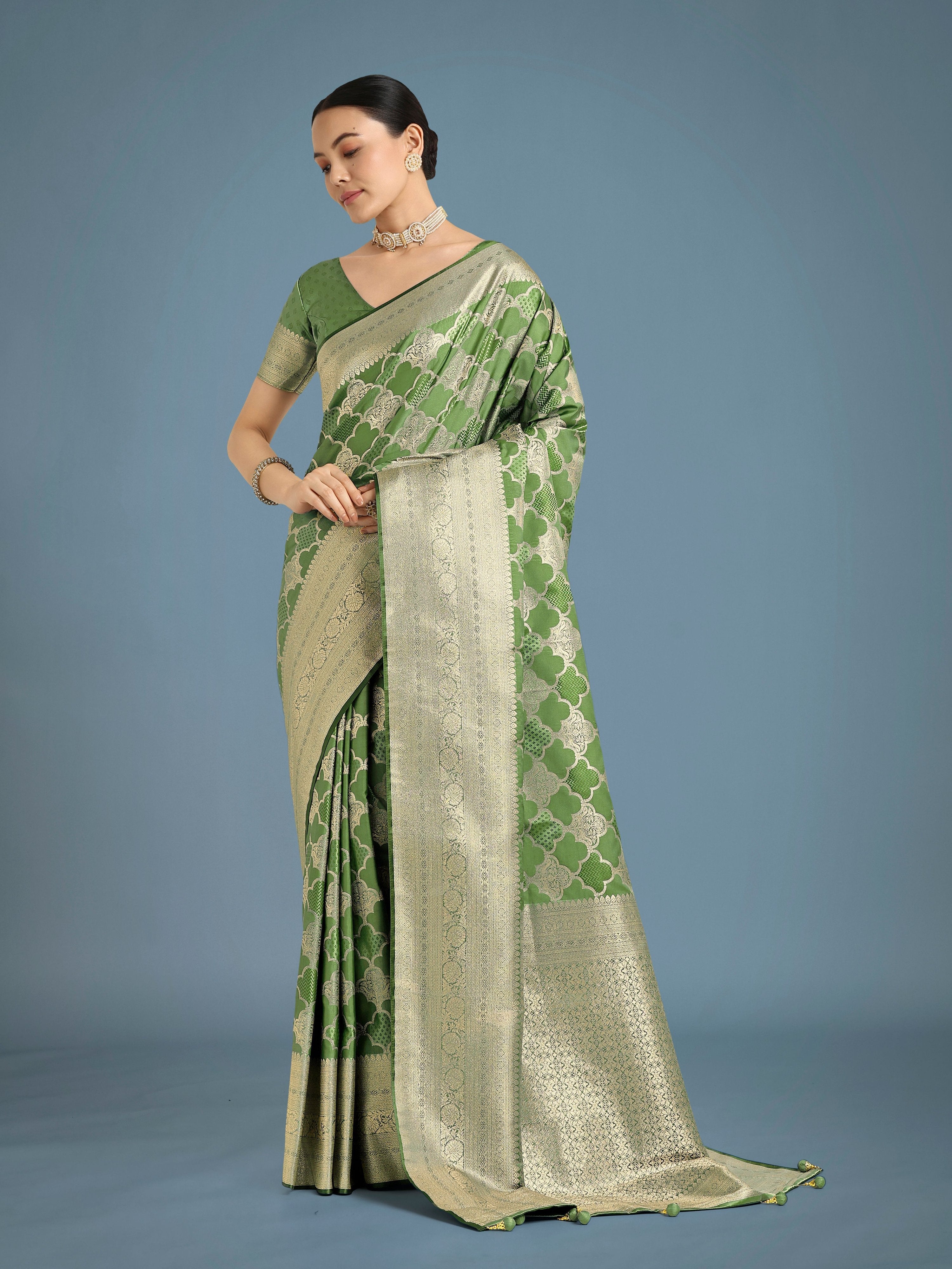 Monjolika Fashion Green Banarasi Satin Silk Saree with Rich Zari Woven Pallu & Blouse Piece - Distacart